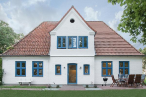 Haus 12
